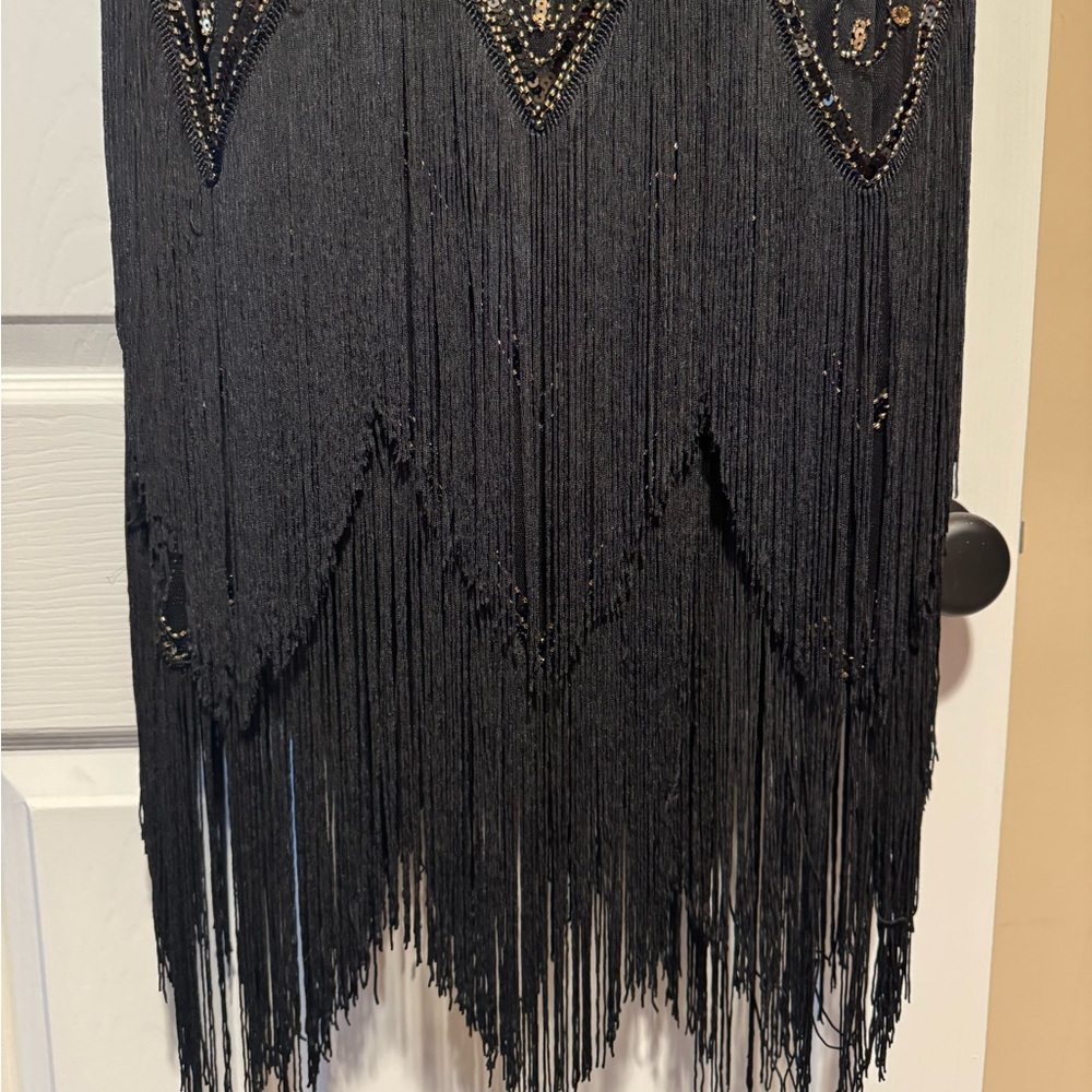 Halloween Flapper Black and Gold Sequin Embellished Dress - Picture 2 of 7